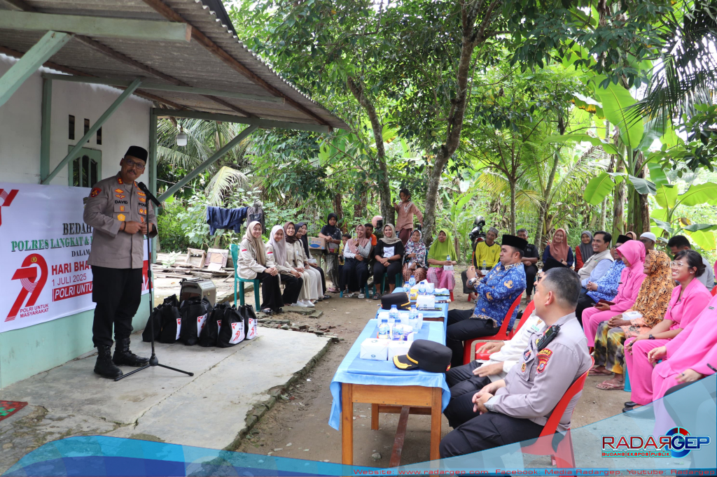 Polres Langkat dan Baznas Bangun Harapan Lewat Bedah Rumah Ibu Jamiah yang Terdampak Kebakaran